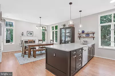 11540 Hemingway Drive, Reston, VA 20194 - Photo 7