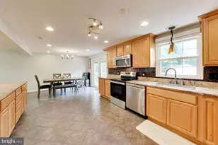 5932 Peregrine Dr, Burke, VA 22015 - Photo 5