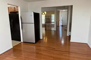 4637 Luxberry Dr, Fairfax, VA 22032 - Photo 11