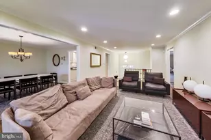 3300 Clearwood Ct, Falls Church, VA 22042 - Photo 9