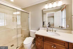 3300 Clearwood Ct, Falls Church, VA 22042 - Photo 19