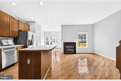 2461 Rolling Plains Drive, Herndon, VA 20171 - Photo 11
