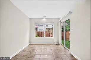 2461 Rolling Plains Dr, Herndon, VA 20171 - Photo 29