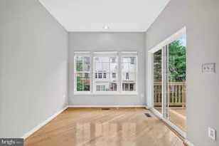 2461 Rolling Plains Dr, Herndon, VA 20171 - Photo 13