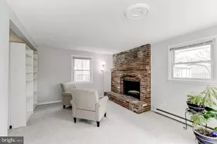 4311 Pergate Ln, Fairfax, VA 22033 - Photo 13