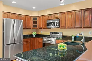 3120 Jerman Ln, Oakton, VA 22124 - Photo 17