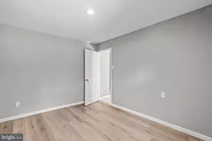6749 Cardinal Woods Ct, Lorton, VA 22079 - Photo 27