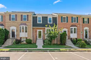 6749 Cardinal Woods Ct, Lorton, VA 22079 - Photo 1