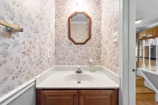 6749 Cardinal Woods Ct, Lorton, VA 22079 - Photo 11