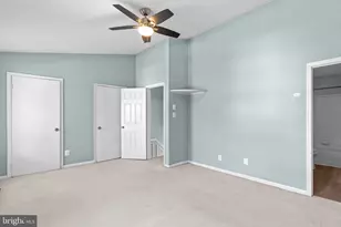 6749 Cardinal Woods Ct, Lorton, VA 22079 - Photo 15