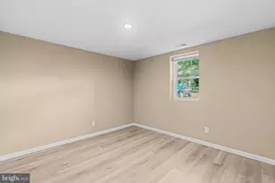 6749 Cardinal Woods Ct, Lorton, VA 22079 - Photo 29
