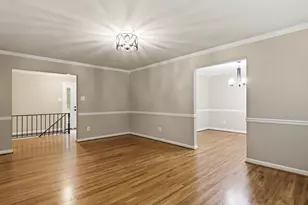 7218 Hadlow Dr, Springfield, VA 22152 - Photo 9