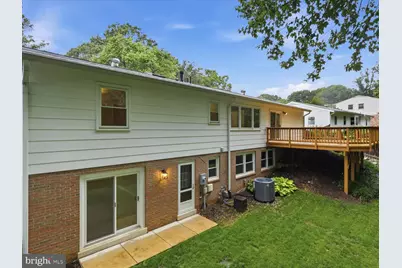 7218 Hadlow Drive, Springfield, VA 22152 - Photo 35