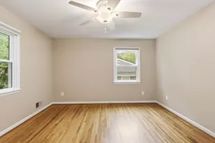 7218 Hadlow Dr, Springfield, VA 22152 - Photo 17