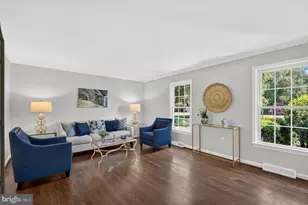 11305 Hunt Farm Ln, Oakton, VA 22124 - Photo 19