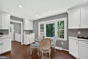 11305 Hunt Farm Ln, Oakton, VA 22124 - Photo 29
