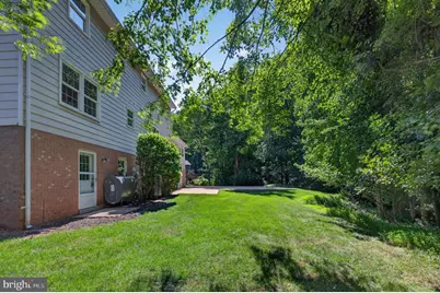11305 Hunt Farm Lane, Oakton, VA 22124 - Photo 11