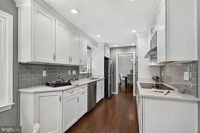 11305 Hunt Farm Lane, Oakton, VA 22124 - Photo 27