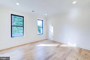 7102 Alger Rd, Falls Church, VA 22042 - Photo 17