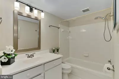 5900 Surrey Hill Place #698, Springfield, VA 22152 - Photo 11