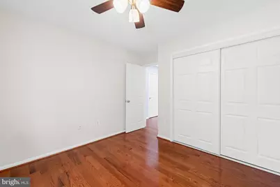 300 Holly Court, Herndon, VA 20170 - Photo 21