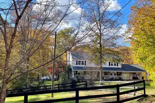 10834 Henderson Rd, Fairfax Station, VA 22039 - Photo 3