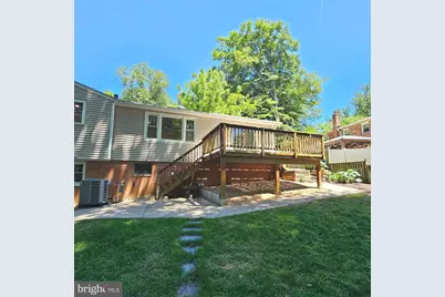 8925 Falling Creek Court, Annandale, VA 22003 - Photo 7
