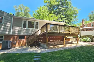 8925 Falling Creek Ct, Annandale, VA 22003 - Photo 7