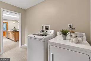 3478 Mildred Dr, Falls Church, VA 22042 - Photo 17
