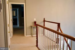 11601 Warren Ln, Fairfax, VA 22030 - Photo 19