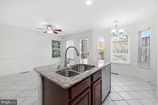 2545 James Monroe Cir, Herndon, VA 20171 - Photo 21