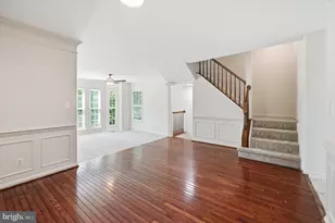 2545 James Monroe Cir, Herndon, VA 20171 - Photo 13