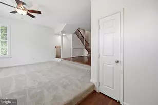 2545 James Monroe Cir, Herndon, VA 20171 - Photo 9