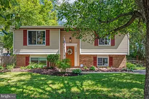 13024 Farthingale Dr, Herndon, VA 20171 - Photo 39