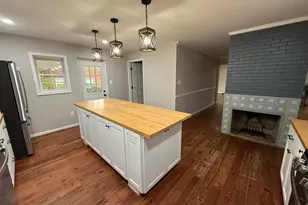 7412 Axton St, Springfield, VA 22151 - Photo 7