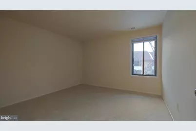 503 Florida Avenue #203, Herndon, VA 20170 - Photo 5