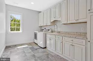 6700 Lupine Ln, McLean, VA 22101 - Photo 11