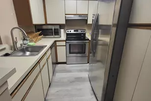 1904 Villaridge Dr, Reston, VA 20191 - Photo 3