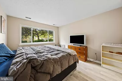 1904 Villaridge Drive, Reston, VA 20191 - Photo 19