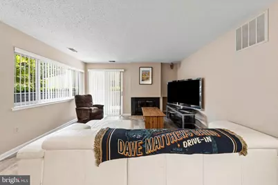 1904 Villaridge Drive, Reston, VA 20191 - Photo 9