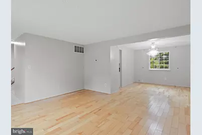 8463 Monarch Court, Annandale, VA 22003 - Photo 19