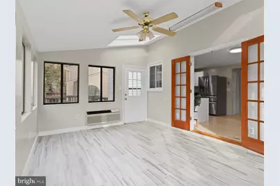 8463 Monarch Court, Annandale, VA 22003 - Photo 13
