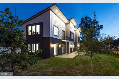 1733 Chain Bridge Road, McLean, VA 22102 - Photo 51