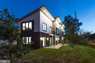 1733 Chain Bridge Rd, McLean, VA 22102 - Photo 51
