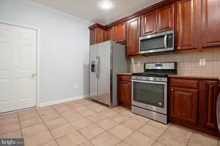 12430 Liberty Bridge Rd, Fairfax, VA 22033 - Photo 7
