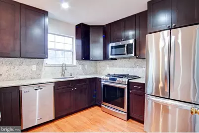 6912 Kerrywood Circle, Centreville, VA 20121 - Photo 9
