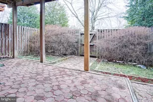 6912 Kerrywood Cir, Centreville, VA 20121 - Photo 33
