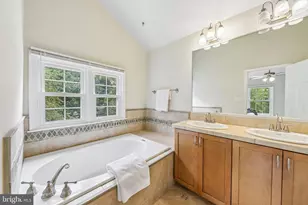 7001 Fieldhurst Ct, Alexandria, VA 22315 - Photo 45