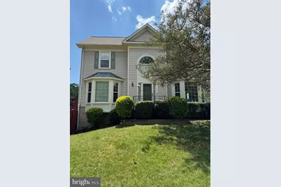 7001 Fieldhurst Court, Alexandria, VA 22315 - Photo 3