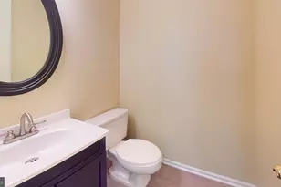 6008 Chestnut Hollow Ct, Centreville, VA 20121 - Photo 27